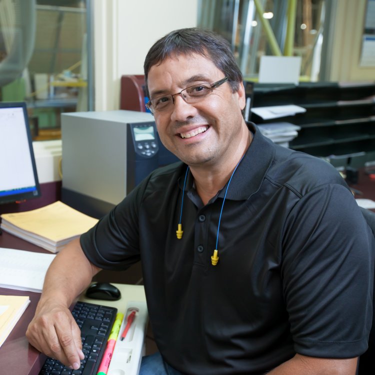 OUR PASSIONATE WOODWORKERS