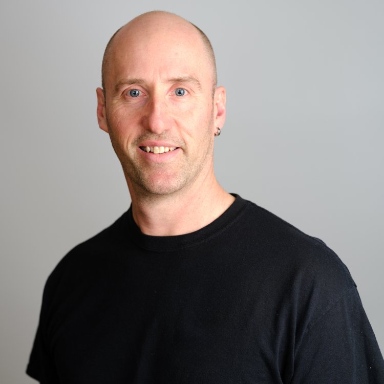 OUR PASSIONATE WOODWORKERS